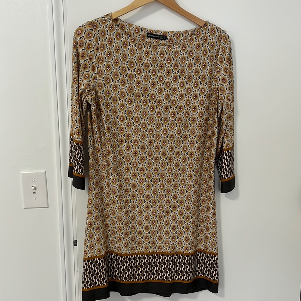 Women’s long sleeve print shift dress, size medium UK size 10.